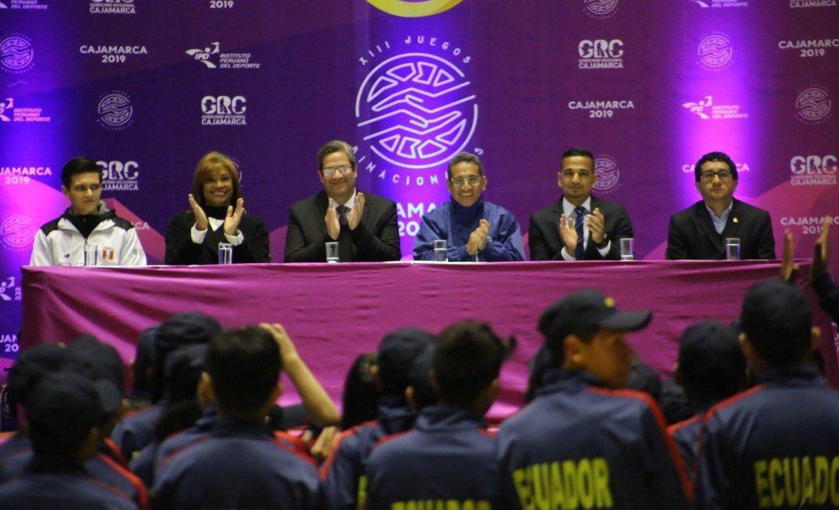 DeporteEc's tweet photo. En el coliseo Capac Ñan, se realizó la inauguración de los Juegos Binacionales Cajamarca 2019. @LitoCarriel, en representación de la Cartera de Estado, deseo éxitos a nuestros deportistas. 🇪🇨 🇵🇪 #ElDeporteNosUne https://t.co/xi89xWIeXp