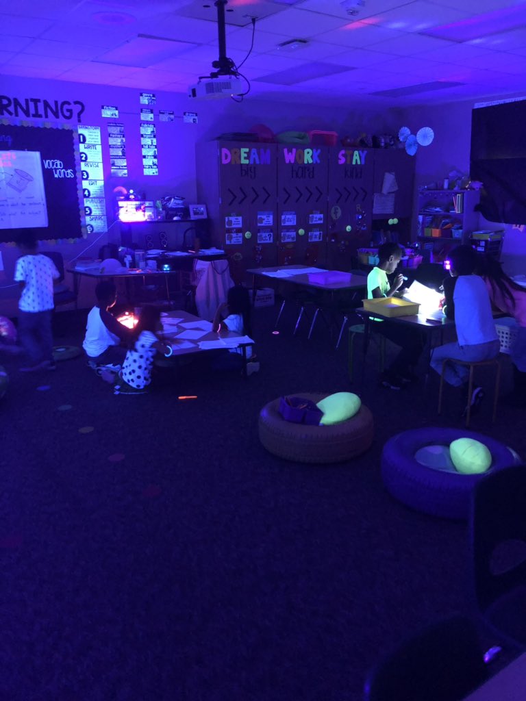 Mrs. Mac tweet media