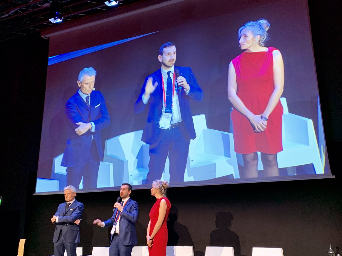 poloict's tweet photo. La festeggiata oggi è @regionepiemonte, che 10 anni fa ha implementato una misura per spingere l'#innovazione permettendo la creazione di valore: è così che è nato il #PoloICT 🚀

La parola a Matteo Marnati, assessore all’innovazione.

#jointheInnovAction https://t.co/Yc2jmbhvH5