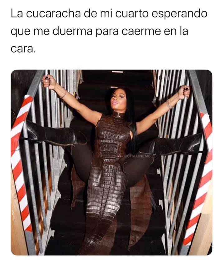 JuanNavidad's tweet photo. Caer. https://t.co/0cL1V0kRYG