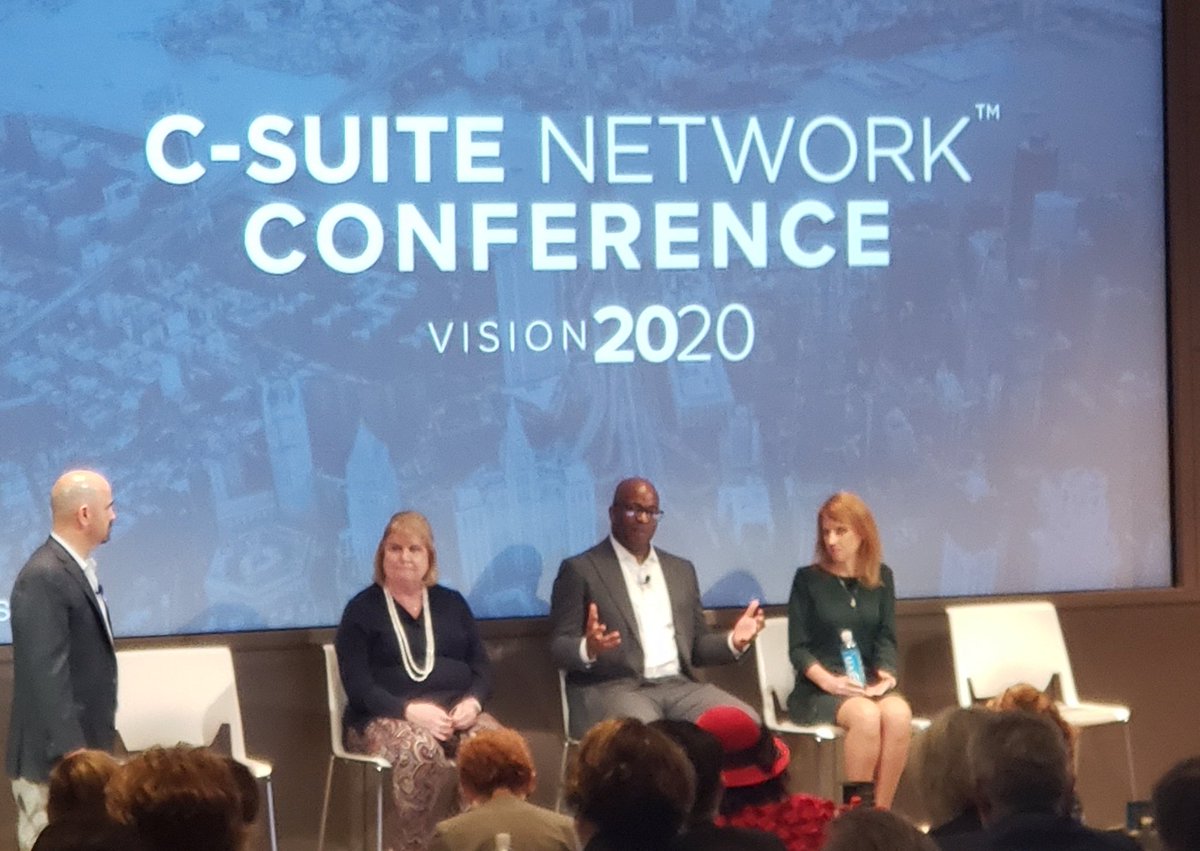 KenKraetzer's tweet image. &quot;Marketing must translate into Profitable Growth&quot; Frank Cooper III @f3cooper CMO @blackrock at today&apos;s @csuitenetwork conf. Sees growing focus on #MarketingTechStack, consumer, employee preference for #PurposeDrivenBrands
#Csuitenyc 
@cbsiservices
