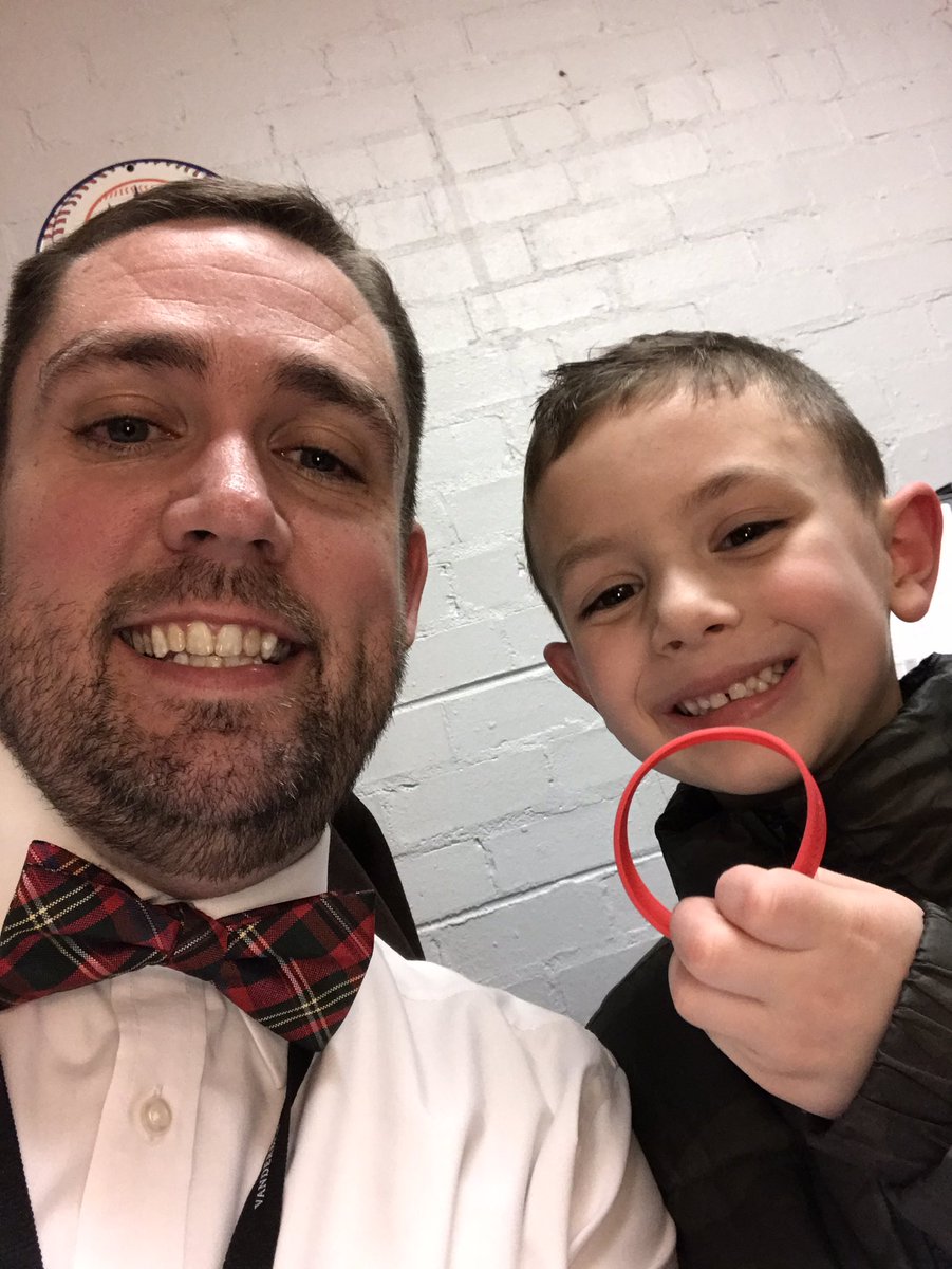 BluffCityElem's tweet photo. Today’s #GoodNewsCalloftheDay went to this kindergartener for being a great example to his classmates. He is respectful, makes good choices and encourages his class! He makes us proud! @SullCoSchools https://t.co/VjfiH36wT1