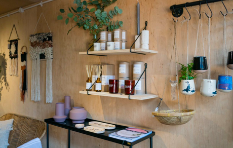 FESTIVE BUYS: We take a closer look at some of the unique traders at <a href="/Hatch_MCR/">Hatch</a> offering something a little different for your Christmas gifts this year including jewellery from <a href="/Nordic_Muse/">Nordic Muse</a>... manchesterwire.co.uk/guide/top-3-fe…