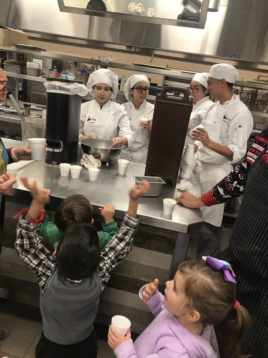 CTHS Culinary Arts tweet media
