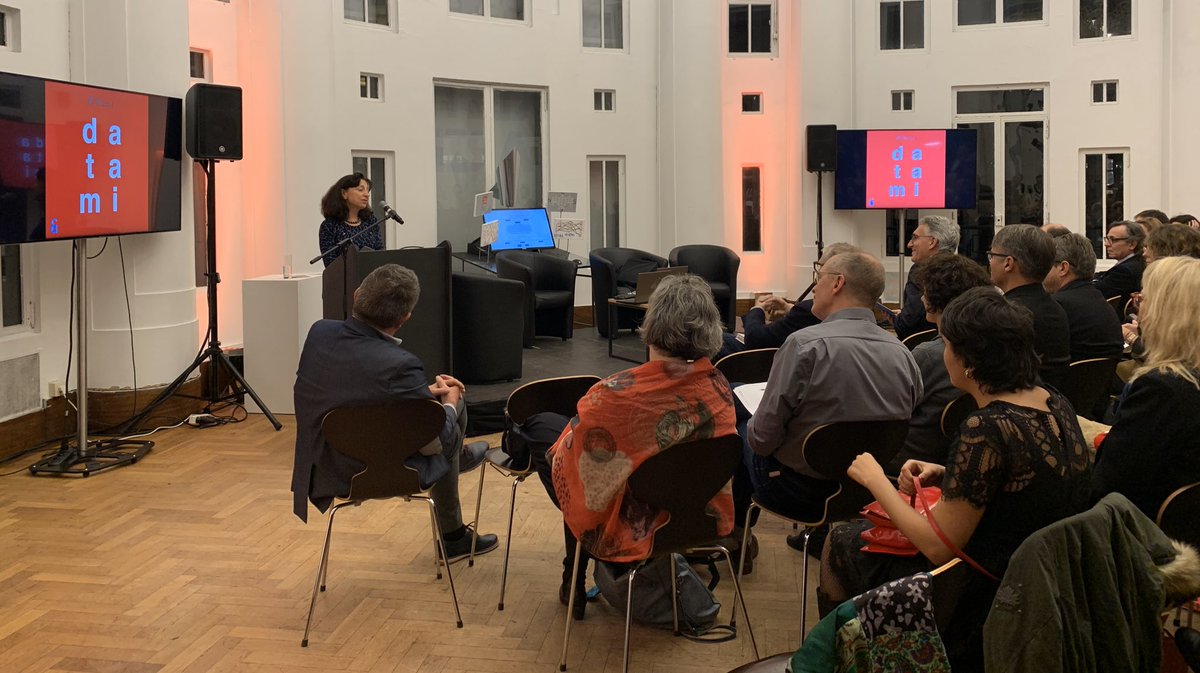 Cath_Simoneau's tweet photo. Here we are, after a labour of love project on art &amp; science, our @EU_ScienceHub exhibition #Datami collaboration with many artists gets a new home @BOZARbrussels and a worthy opening by its director P. Dujardin, our DG #CharlinaVitcheva, curator F. Grunert &amp; manager A. Eeckels https://t.co/yxWtNp3YIM