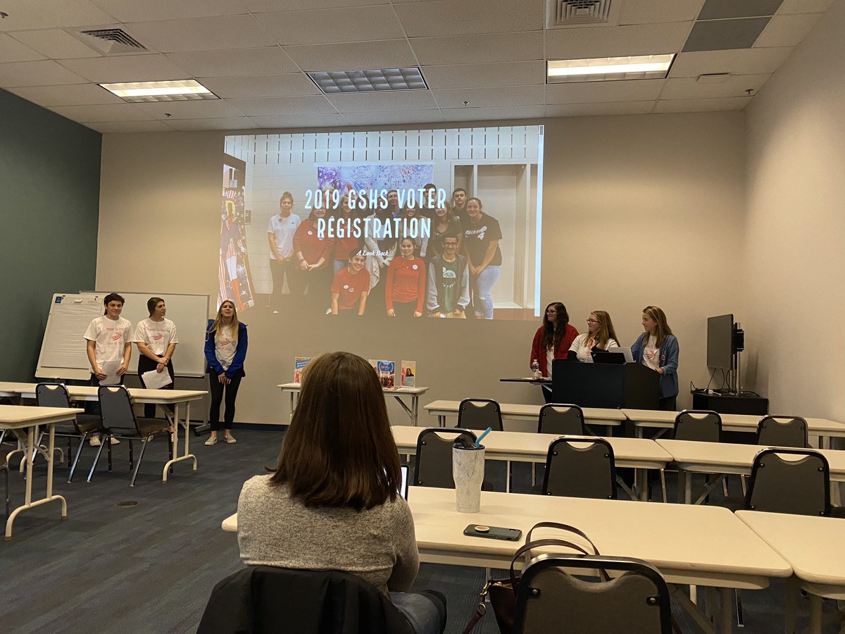 MrsKelseyMeans's tweet photo. So proud of these @GardenSpotEng @GardenSpotHS students presenting at #iu13stc!!! @HillsMar10 https://t.co/Cw5J0b5zfi