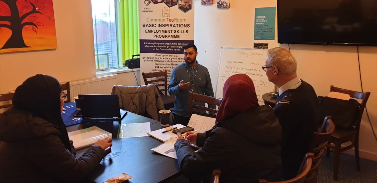 acesrochdale's tweet photo. The Basic Inspirations employment skills programme at the #CommuniTeaRoom in full flow. At today’s session Mo from 02 Rochdale assisted course facilitator Tony with tips on effective communication methods &amp; how technology plays a part in work &amp; life 📲
@MIDCommsUK #midcommunity https://t.co/iIO8Keoyc8