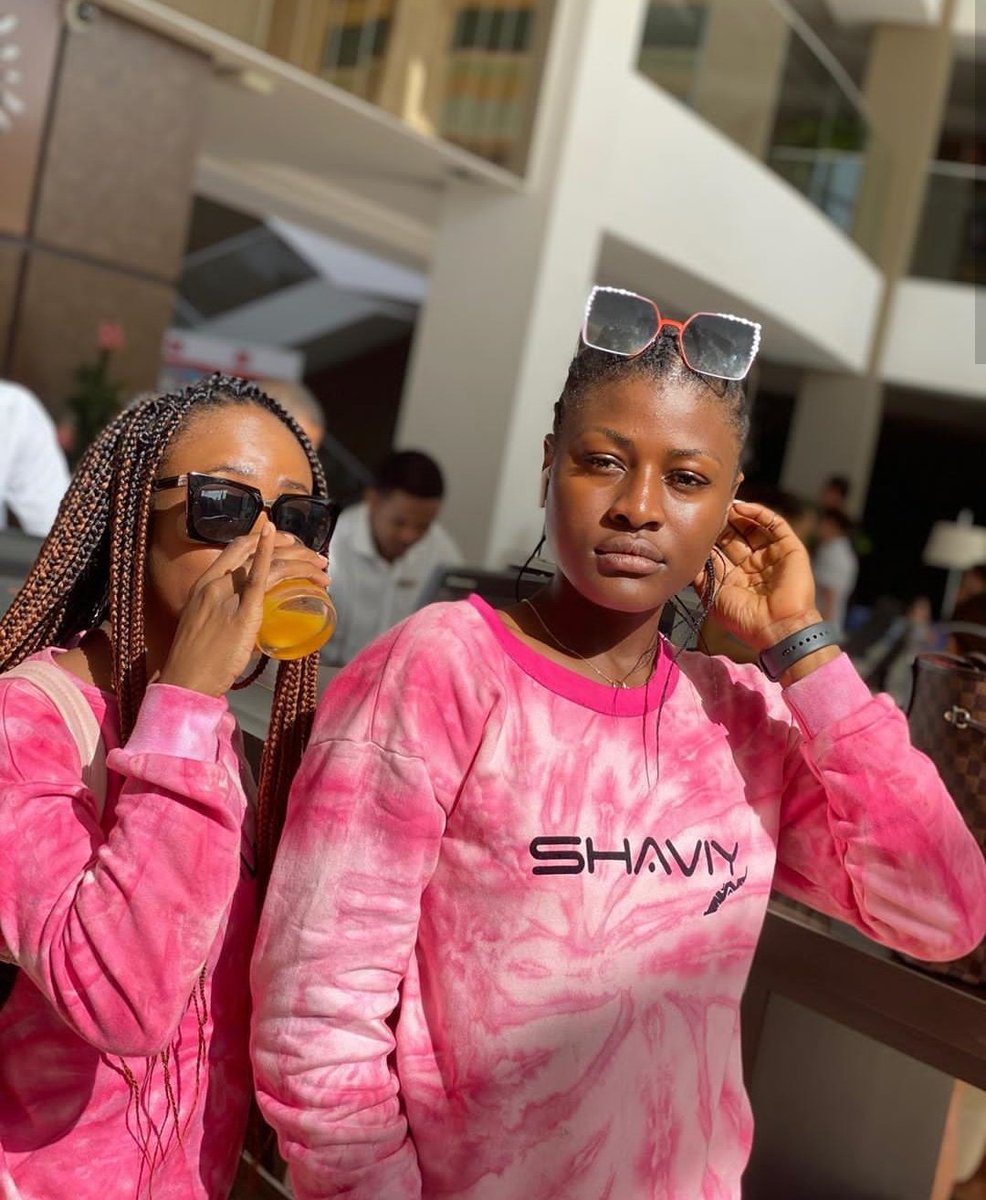 jiggybaba_chx's tweet photo. #AntosDirtyThirty who is begging for ur love pls keep ur forceful love to ur self oo we dnt need ur love we #TeamAlex #teamunusual love is okay for our gal
Sweet gals no negative #TeamAlex
#AntosDirtyThirty https://t.co/7kom0RbB0V