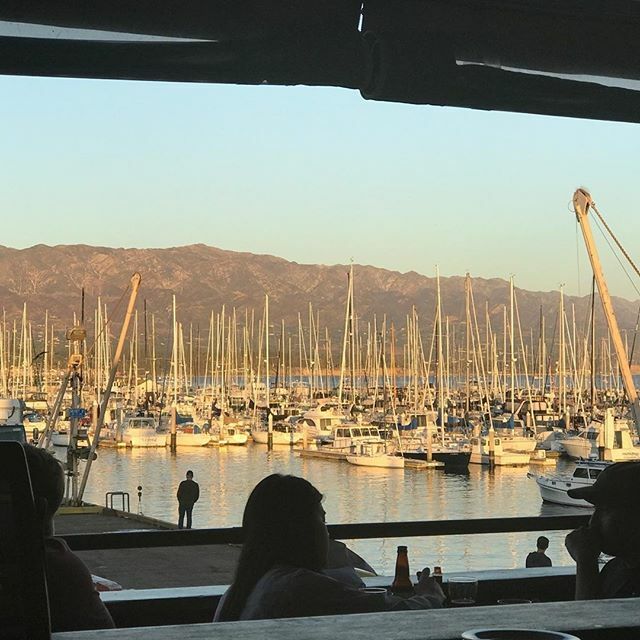 brophys's tweet image. Harborside dinner for two. Make it a great evening... @brophybros . . . #BrophyBros #SantaBarbara #SantaBarbaraHarbor #FoodwithaView 📸@franchescahobart ift.tt/36eRLXs