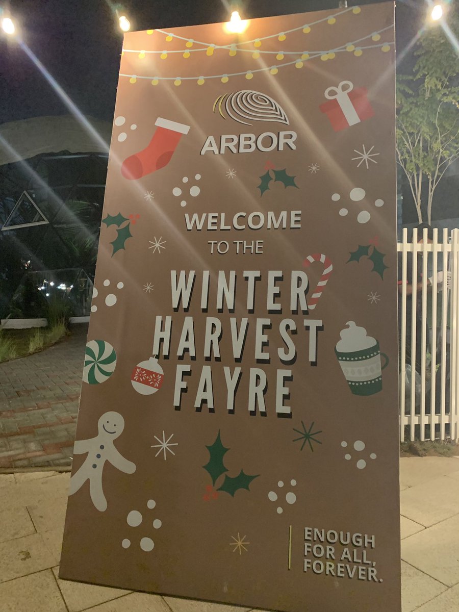 ArborDubai's tweet photo. Arbor Winter Harvest Fayre 🎄#ArborDubai #ArborCommunity #EnoughForAllForever #WinterHarvestFayre #BritishSchoolsinDubai #Santaisintown #ArborDifference https://t.co/1U8IOu07cU