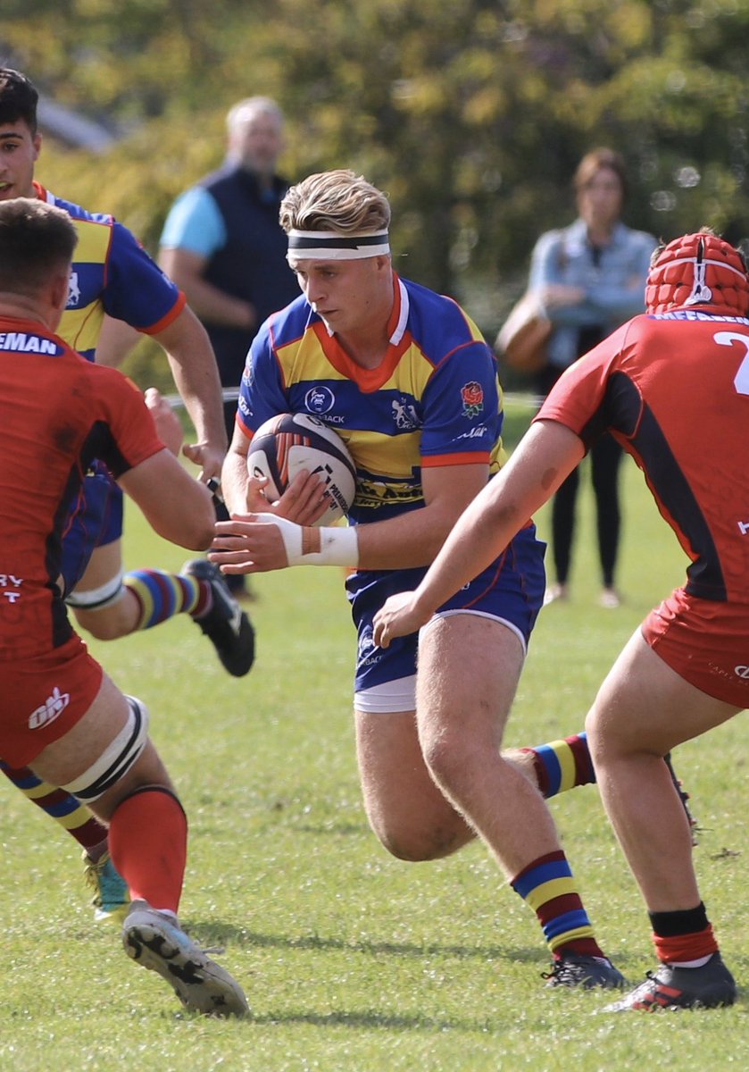 BeechenRugby's tweet photo. This year’s 1st XV Player of the Season is Frankie Read. Voted for by his teammates - a landslide!
Recognition for a great season in the 💙💛❤️ Well done Frankie! https://t.co/KuSMAW0cvT
