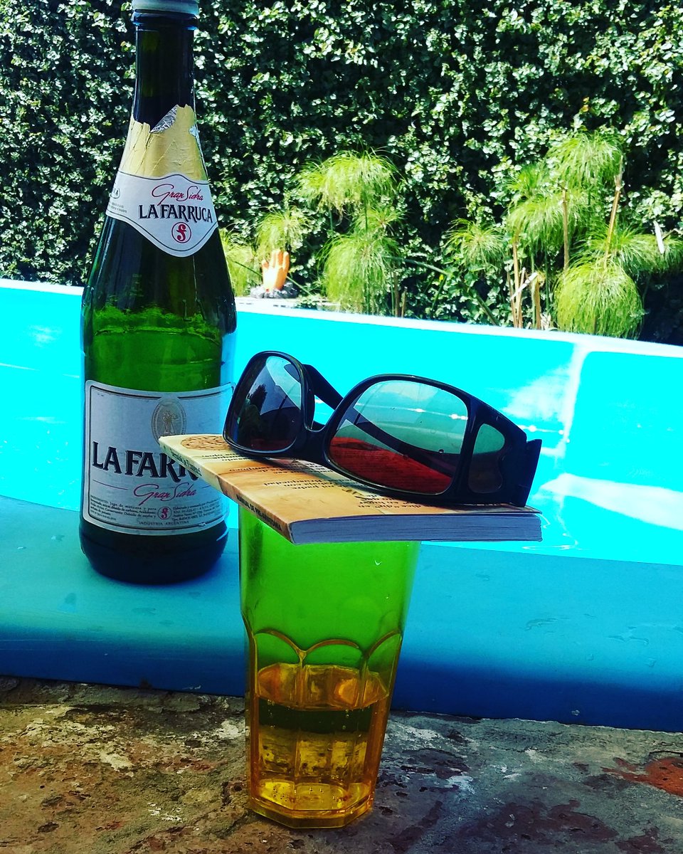 TRossi1's tweet photo. De festejo. https://t.co/zn5QTlO4GT