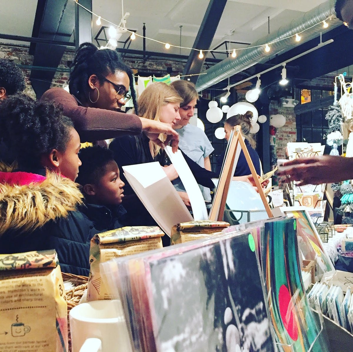 𝗧𝗵𝗲 𝟮𝟬𝟭𝟵 𝗔𝘁𝗹𝗮𝘀 𝗛𝗼𝗹𝗶𝗱𝗮𝘆 𝗠𝗮𝗿𝗸𝗲𝘁. Stop by this week, December 10-13 from 10a.m. - 5p.m. to find the perfect gift. Then join us for a special day of shopping, treats, and mimosas on Saturday, December 14 from 11am-3pm hosted by our Young Professional Board.