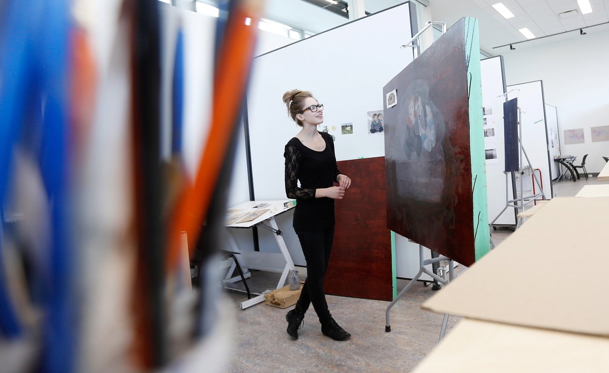 Mount Allison (@mountallison) on Twitter photo A new transfer agreement between #MtAllison and <a href="/YukonSOVA/">Yukon School of Visual Arts</a> will enable eligible students to complete both a Visual Arts certificate and Bachelor of #FineArts (BFA) in four years. Story: bit.ly/2RzDVuG A new transfer agreement between #MtAllison and <a href="/YukonSOVA/">Yukon School of Visual Arts</a> will enable eligible students to complete both a Visual Arts certificate and Bachelor of #FineArts (BFA) in four years. Story: bit.ly/2RzDVuG