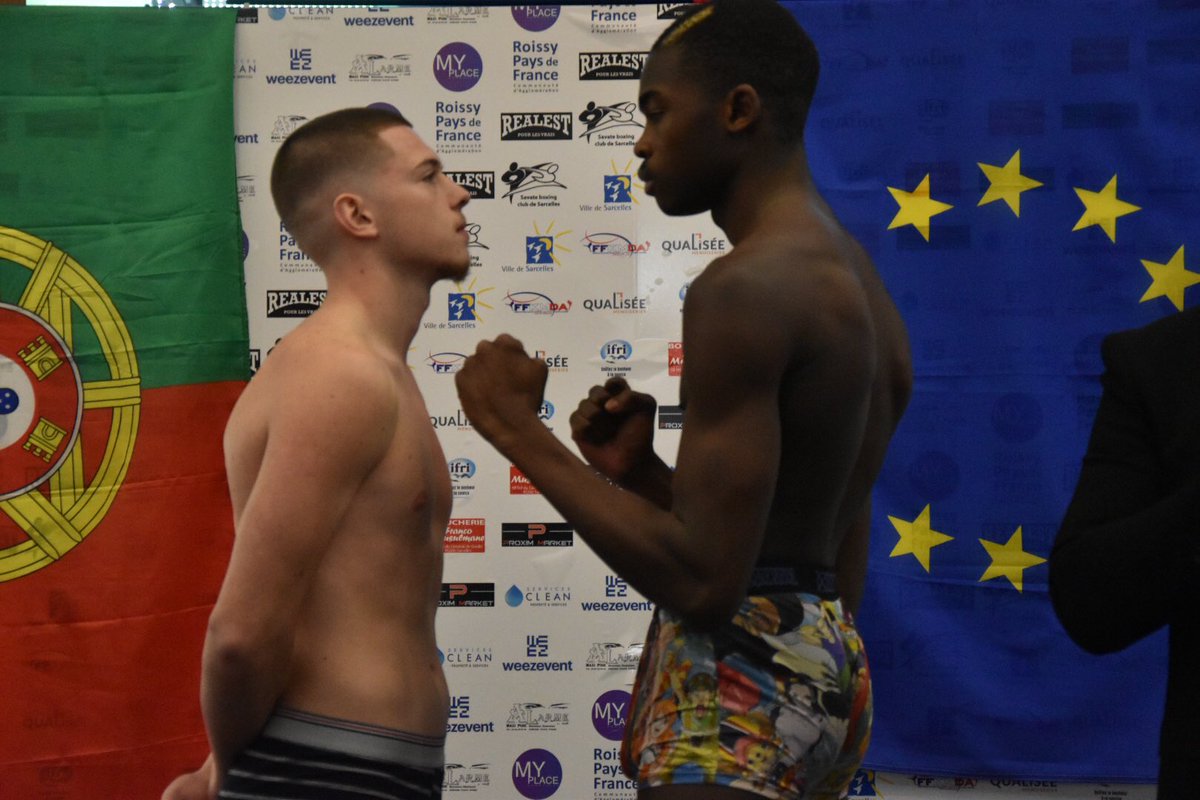 VilleSarcelles's tweet photo. |Sarcelles Boxing Show||Pesée des boxeurs| ce soir au centre commercial MyPlace. RDV de, 11 déc pour les combats à l’espace Venise à partir de 18h. 
#Sarcelles #Boxe #KickBoxing https://t.co/Ip1hIZ9Sod