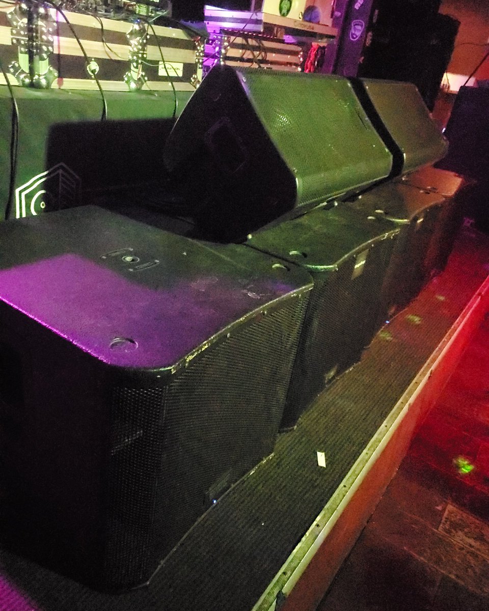 PROTBA's tweet photo. That noise complaint last night tho. Thank you to everyone that came out to Billy's last night! Next up OSKI in Kalamazoo this Friday and Womp:Romp in Muskegon this Saturday!
#QSC #TBAPro #BillysLounge #GrandRapids #Bassbin #Oops #WompRomp https://t.co/4QMF7rdCLH
