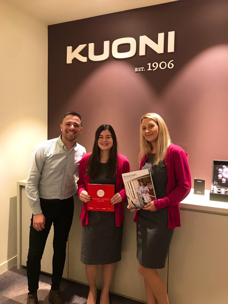 lloydmorris22's tweet photo. Fantastic training with the lovely ladies at Kuoni in Milton Keynes this morning learning all things @AvalonTradeUK Thanks again for inviting me in @KuoniMKeynes https://t.co/MmHkYwbtE0