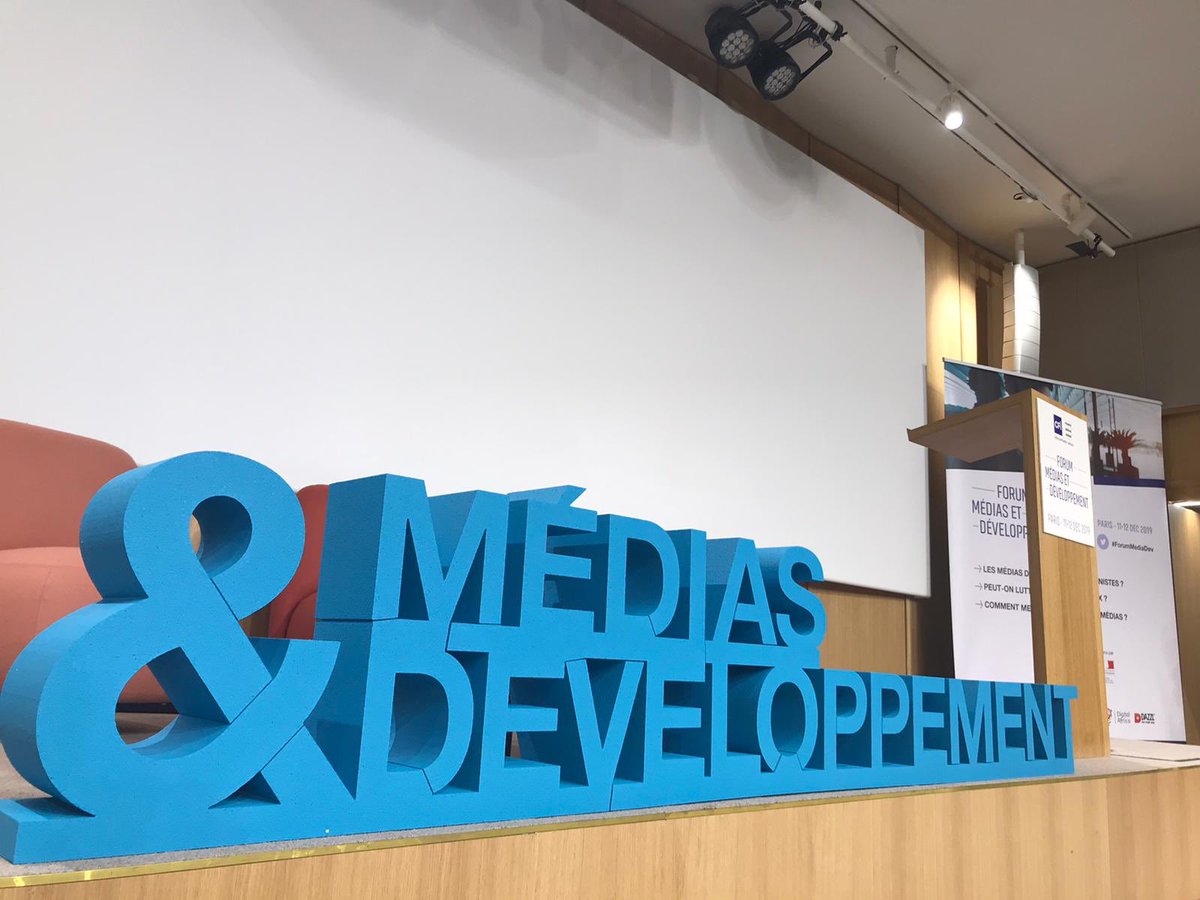DHivet's tweet photo. Le #ForumMediaDev avec @CFImedias c’est demain à #Paris avec 200 journalistes de 30 pays ! #Bienvenue #Foofo #Barka #AkksilAkDiam #AlhanWaSahlan https://t.co/3p1Rav9uEA
