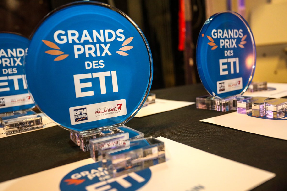 BanquePalatine's tweet photo. [#GPETI 2019] Catégorie "#ETI familiale": le gagnant est  #Guyader Gastronomie. Christian, 3e génération: "J'ai décidé à 13 ans de reprendre cette entreprise, c'est quelque chose dans les gènes". Marianne Guyader, 4e génération: "Mon père m'a transmis l'amour du territoire". https://t.co/Qy3KdzdMv7