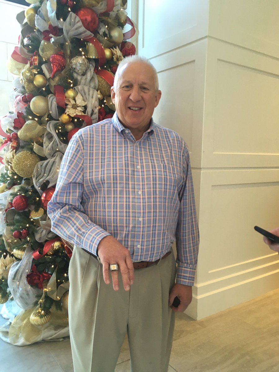 JimSalisbury215's tweet photo. Longtime Phillies clubhouse manager Frank Coppenbarger, who retired in May, was honored by his peers with a nice ring at winter meetings today. Congrats, Frank! https://t.co/RTbHyzDK8K