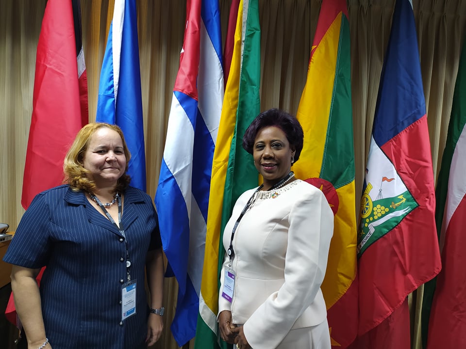 La diputada Arelys Falcón Hernández, vicepresidenta de la Comisión de Salud y Deporte de la <a href="/AsambleaCuba/">Asamblea Nacional Cuba</a> , participó en el Segundo Seminario Regional de Parlamentos del Caribe, que durante los días 5 y 6 de diciembre sesionó en Trinidad y Tobago.
