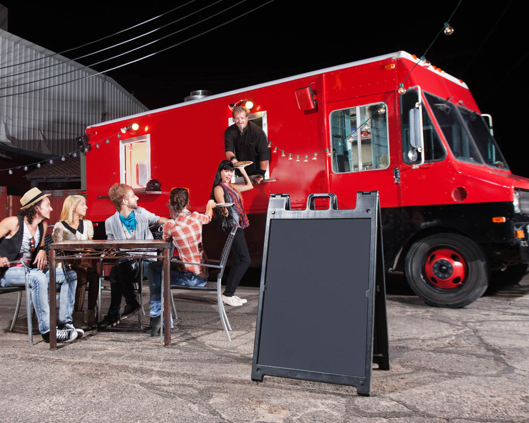 PizzaHarvest's tweet photo. Be sure to follow, like, and subscribe to all of our social media pages. We appreciate your support. Give Us A Call at # (215) 900-0332 today! #PizzaTruck #Caterer #PizzaCatering #OrganicPizza #WeddingCatering #NewHope18938 https://t.co/XbondiHilg https://t.co/crFt6csgco