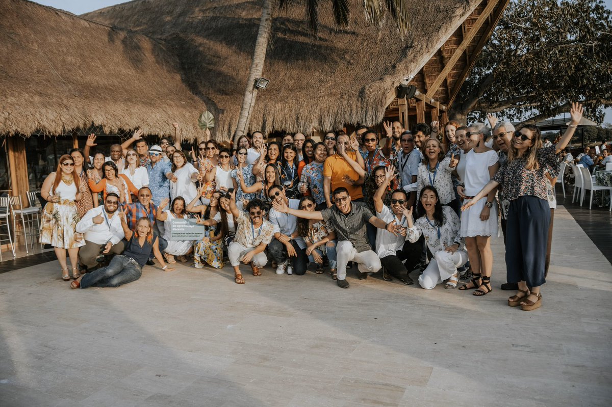 Cedu_Uninorte's tweet photo. Gracias por cada día reflexionar sobre su práctica pedagógica con nosotros, ya sea presentando su producto en las #CADs o conectándose con profesores de otros países para desarrollar #AulasInterconectadas. https://t.co/YDmkj55OUV