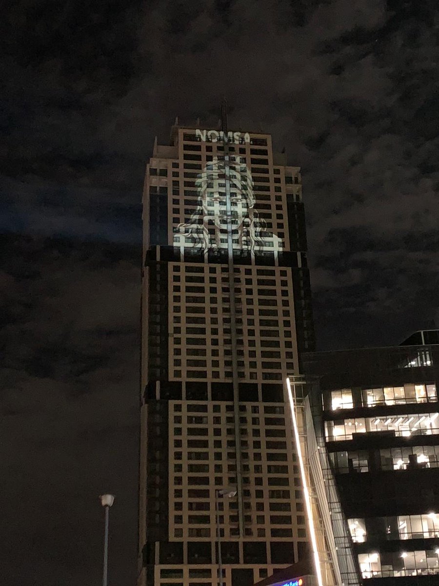 Tonight, <a href="/TheLeonardoSA/">The Leonardo</a> in Sandton will come to life - in light. A moving culmination of tributes to the lives lost to woman abuse, visible far and wide. Capture it, share it, tag us in shining the light 365 days of the year. #365DaysOfLight #16DaysOfLight #16DaysOfActivism