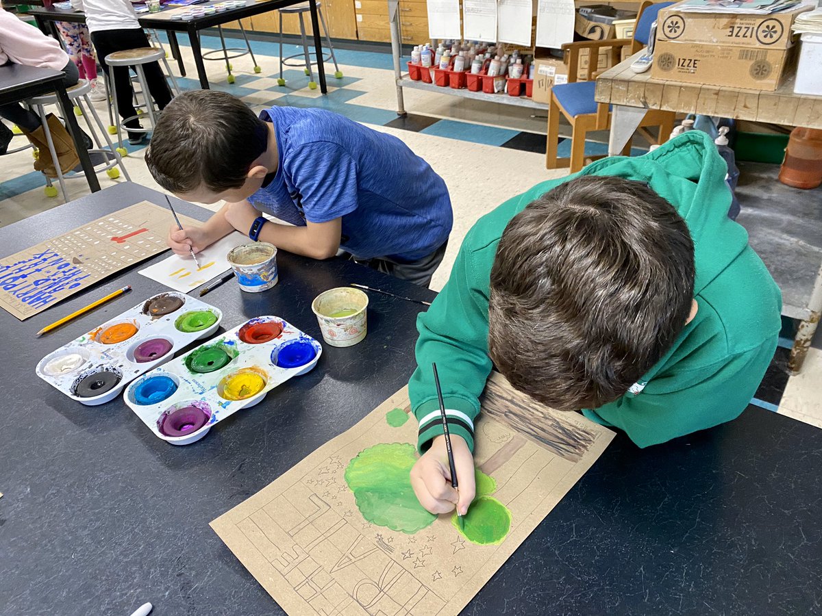 MonaLisaLvsHeah's tweet photo. Back in the saddle again ๐ถ๐๐จ Iโll spare you the song &will share these photos of Ss working on reimagined book covers instead. Tempera on chipboard developing lettering & graphic design skills. Terrific work in progress! #MursdVisualArt #artsed #arted #Miscoe #Glad2Bback https://t.co/LV93hdpTDG