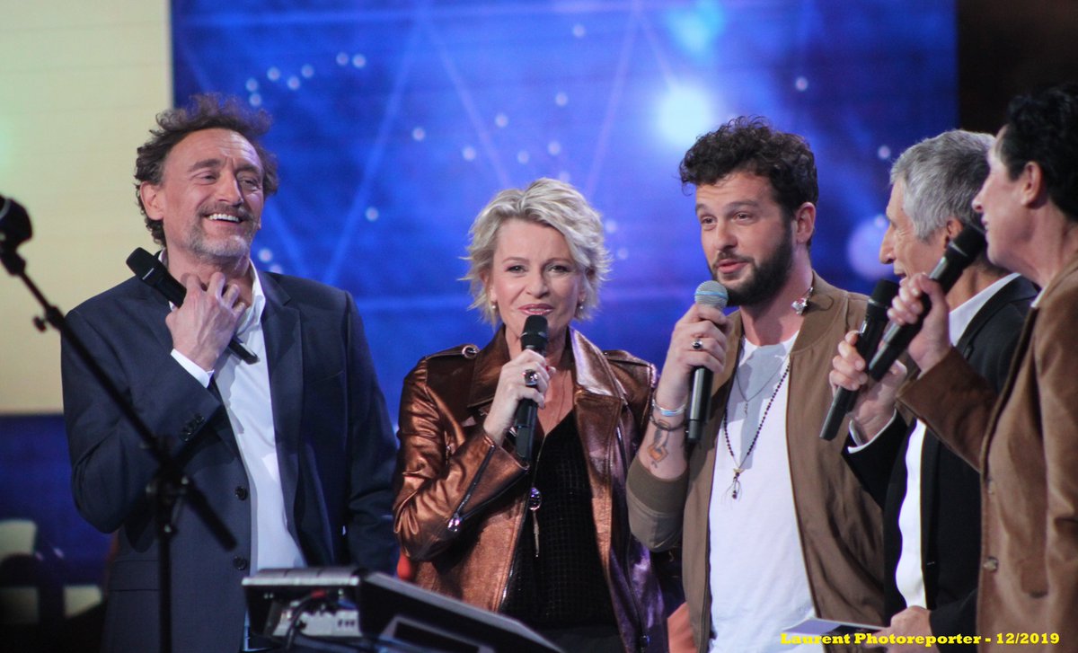 LPhotoreporter's tweet photo. Retrouvez sur ma page facebook @Laurentphotoreporter quelques photos prises à l'occasion du plateau télé de vendredi soir. 
avec @Telethon_France @AfmPresse @Nagui @claudiocapeo @AyaNakamuraa @isabellenanty @Garou_officiel Merci à @Francetele pour l'accréditation. https://t.co/PiRsHCc2Lr