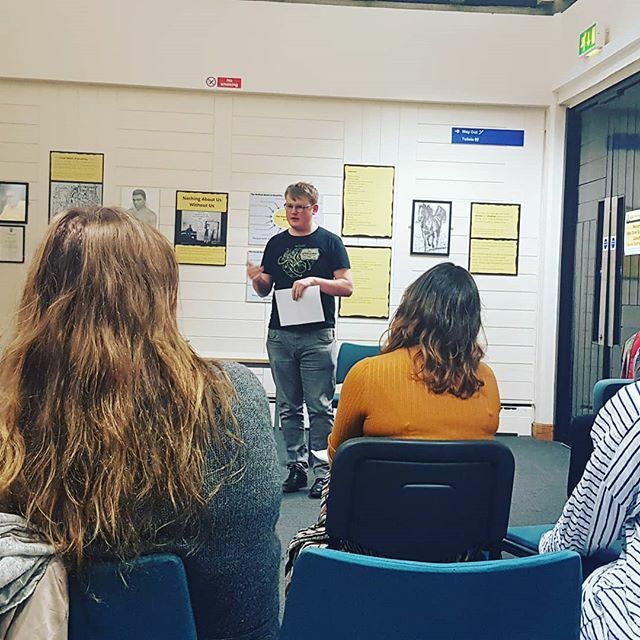 Calum Collins read from his superb sci-fi novel in progress (10/12/19) ift.tt/357LqwI