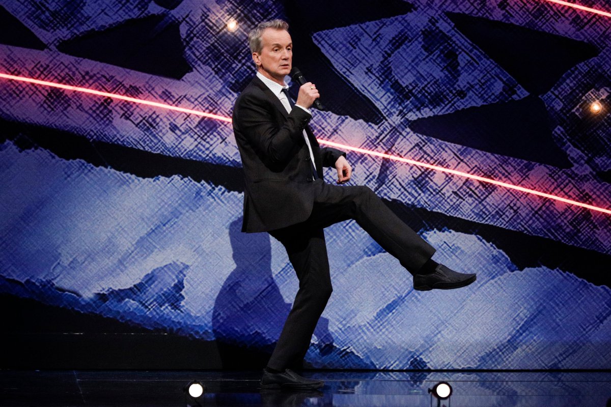 ITV's tweet photo. Get comfy, the red carpet has been rolled out! 
It’s time for a star studded Royal Variety Performance! ✨
Tonight 7:30pm @itv @Royalvariety #RoyalVarietyPerformance 🎭 https://t.co/ZSEKU6mmsX