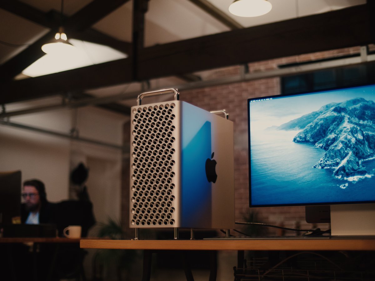 LunarAnimation's tweet photo. We’ve had the pleasure of getting to know the new Mac Pro and Pro Display XDR over the last month and use it on some live CGI projects, we’ll be posting about it very soon! #macpro #fcpx #prodisplayXDR #animation https://t.co/lY1UgGgZGg