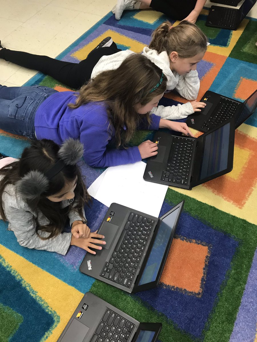 KESMusic tweet media