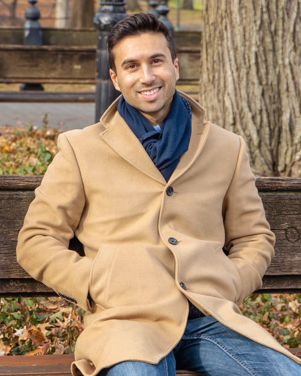 Popped over to the east coast for a New York minute 😜 #newyork #centralpark #sweaterweather #wintercoat