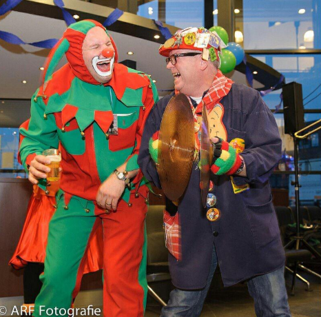 Nuuwke (FOTOOWWEDSTRIJD: WIE EB 'T GÈÈFSTE PLAOTJE GEMAOKT?) kek op Stichting Karnaval Steenbergen - sks-steenbergen.nl/?p=2906