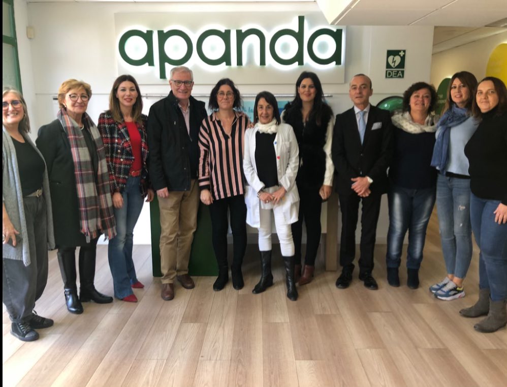 miriamguard's tweet photo. Contagian pasión e ilusión por lo que hacen. Quizá ahí reside el éxito de 40 años trabajando por los que tienen discapacidad auditiva, sobre todo entre los más pequeños. Gracias a #APANDA y a todo el equipo en #Cartagena por su labor  pionera en favor de la integración social. https://t.co/vF4v3nzh7r