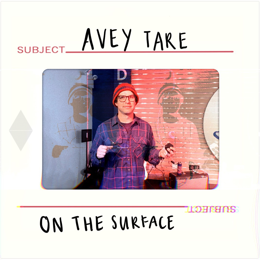 RefSurMag's tweet image. Ahead of his latest EP “Conference of Birds/Birds in Disguise” we caught up with Animal Collective co-founder Avey Tare for a discussion about failure, luck, and finding your sound as an artist.
reflectivesurfacemag.com/on-the-surface…