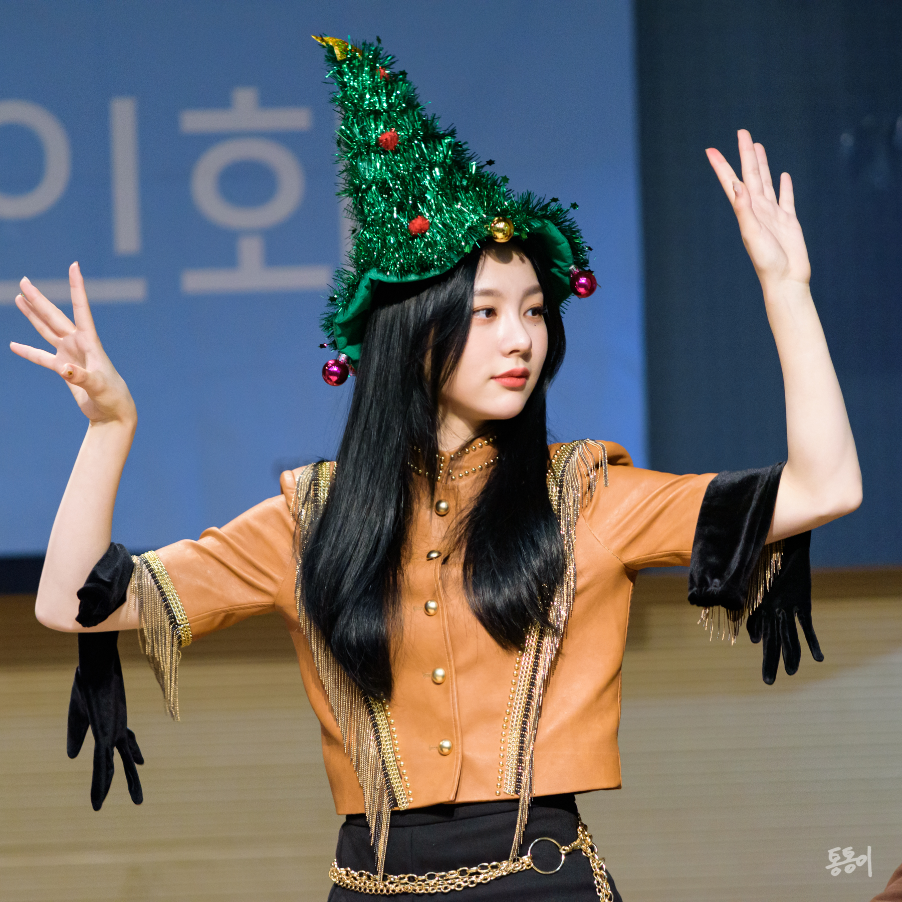 ELd05wNUYAAZaUd.jpg:orig