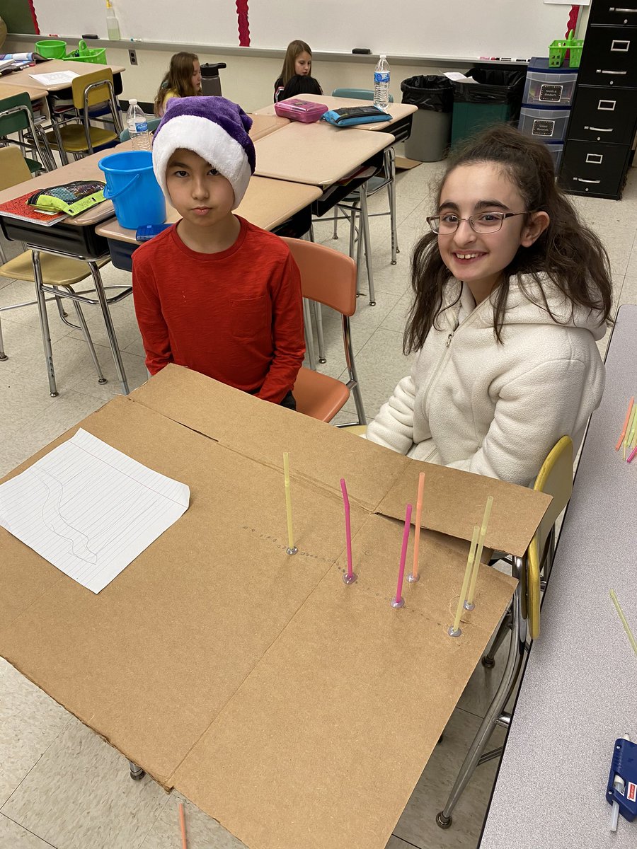 Mrs_BasherPES's tweet photo. Students in Rm. 134 are working hard on their roller coaster designs!  This STEM project requires the students to use their creativity to design and create a roller coaster out of straws!  Stay tuned for the test phase!!  #lookoutKennywood #geniustime #Paynterrocks https://t.co/fuLKu3KeKs