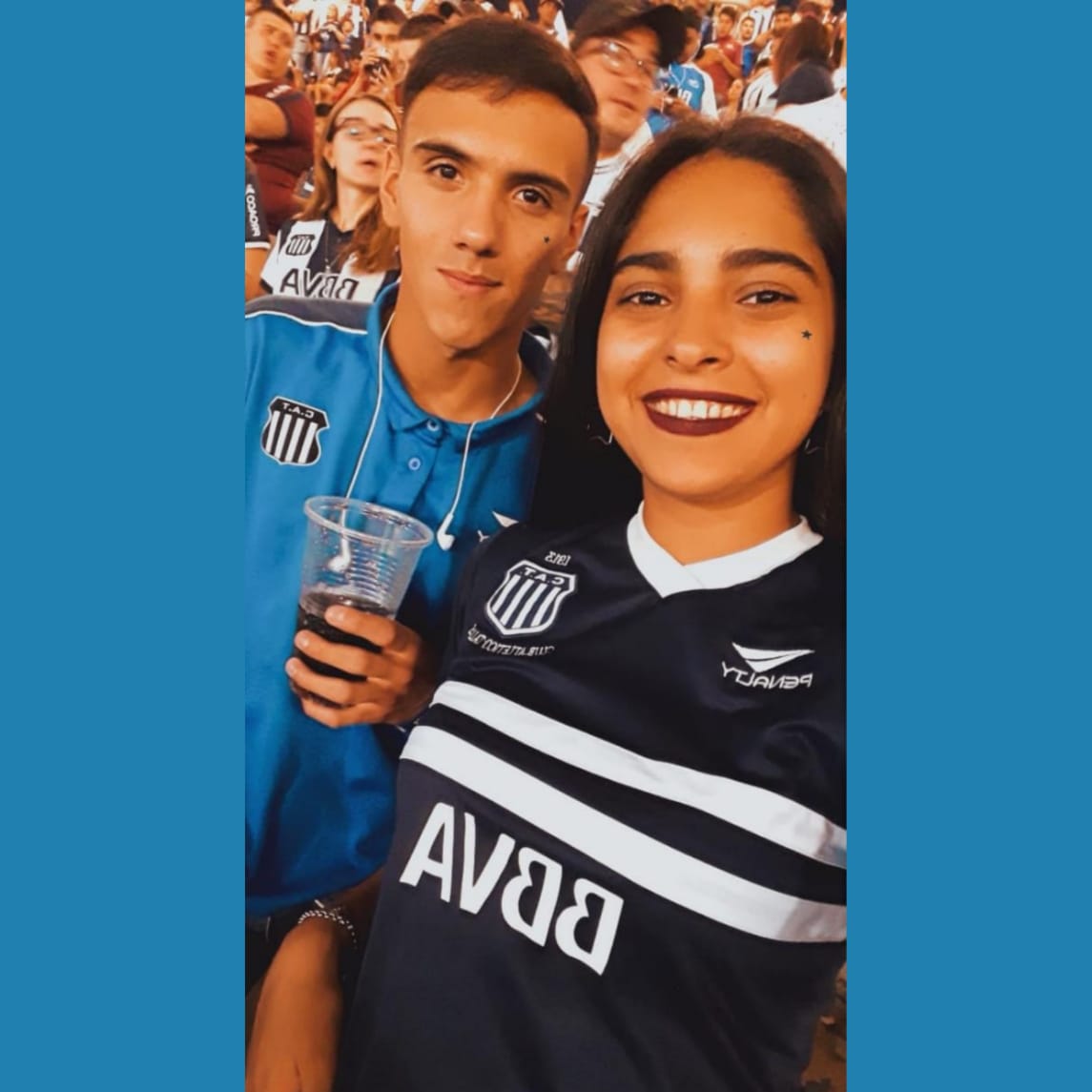 Azuul_Bravo's tweet photo. Es tan lindo compartir todo con vos!💙
Te amo hasta el infinito y más!👫😍❤ https://t.co/aOUEcygD3T