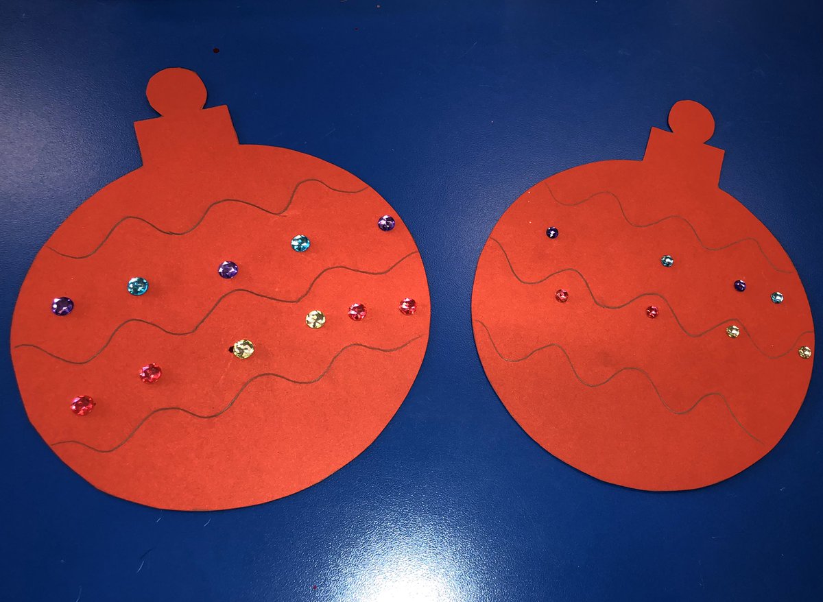 MsMaltez's tweet photo. 'Tis the season to be... PATTERNING🎄✨! The kinders were able to apply what they learned from our patterning lesson on Christmas ornaments using jewels❤️! @MsNarag @1wholeads @pope_adrian @TCDSB #ABAB #ABBABB #ABCABC https://t.co/4xqam3Jrx3