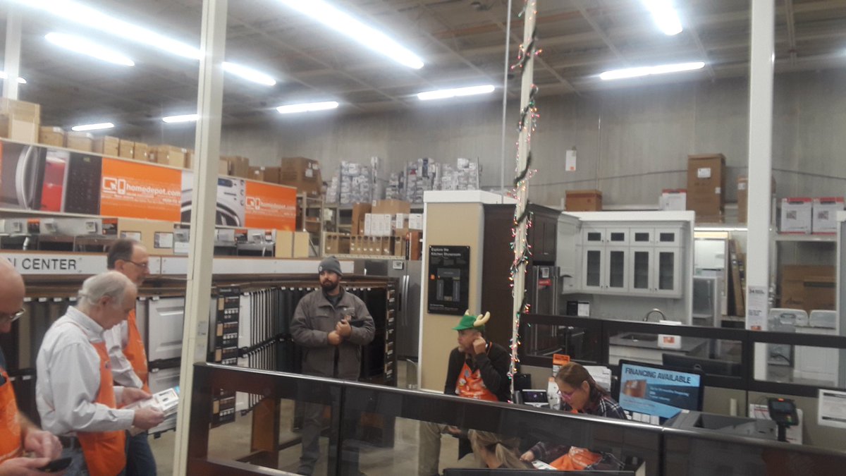 Specialty Tuesday with our Zabitat rep Jeremy Moore. Thanks Jeremy!! @ChanteDiggs <a href="/EmgeJim/">Jim Emge</a> <a href="/PaulDeveno/">Paul Deveno</a> #midatlantic