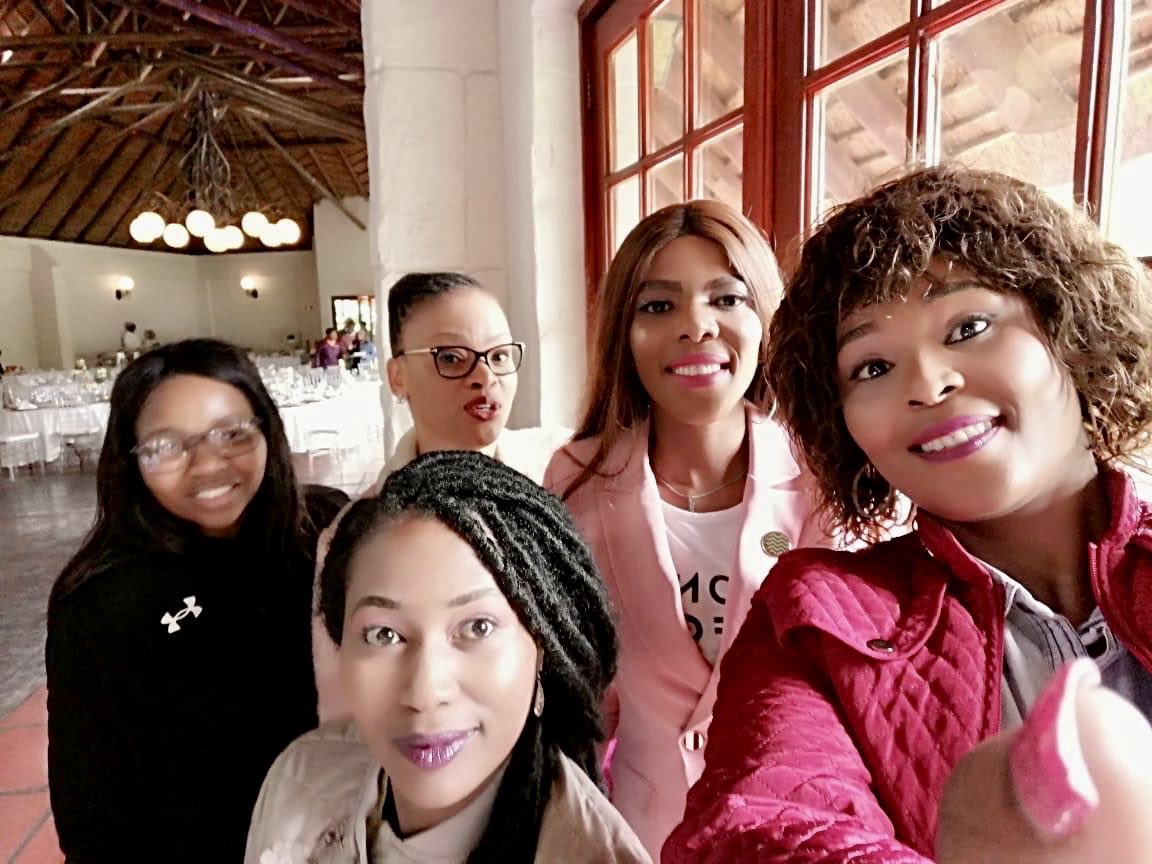 mrs_vee11's tweet photo. A Big thank you to my sponsor LTE Holdings may you continue on building a better Africa Indeed it was a blessed day well spend with everyone “Life full of purpose”
Vee Van Heerden Foundation
🎁CATRICE cosmetics
#LTEAmbassador
#SharingIsLove
#Uplitmentday
Glenburn Lodge And Spa https://t.co/AFKo8M9kfe