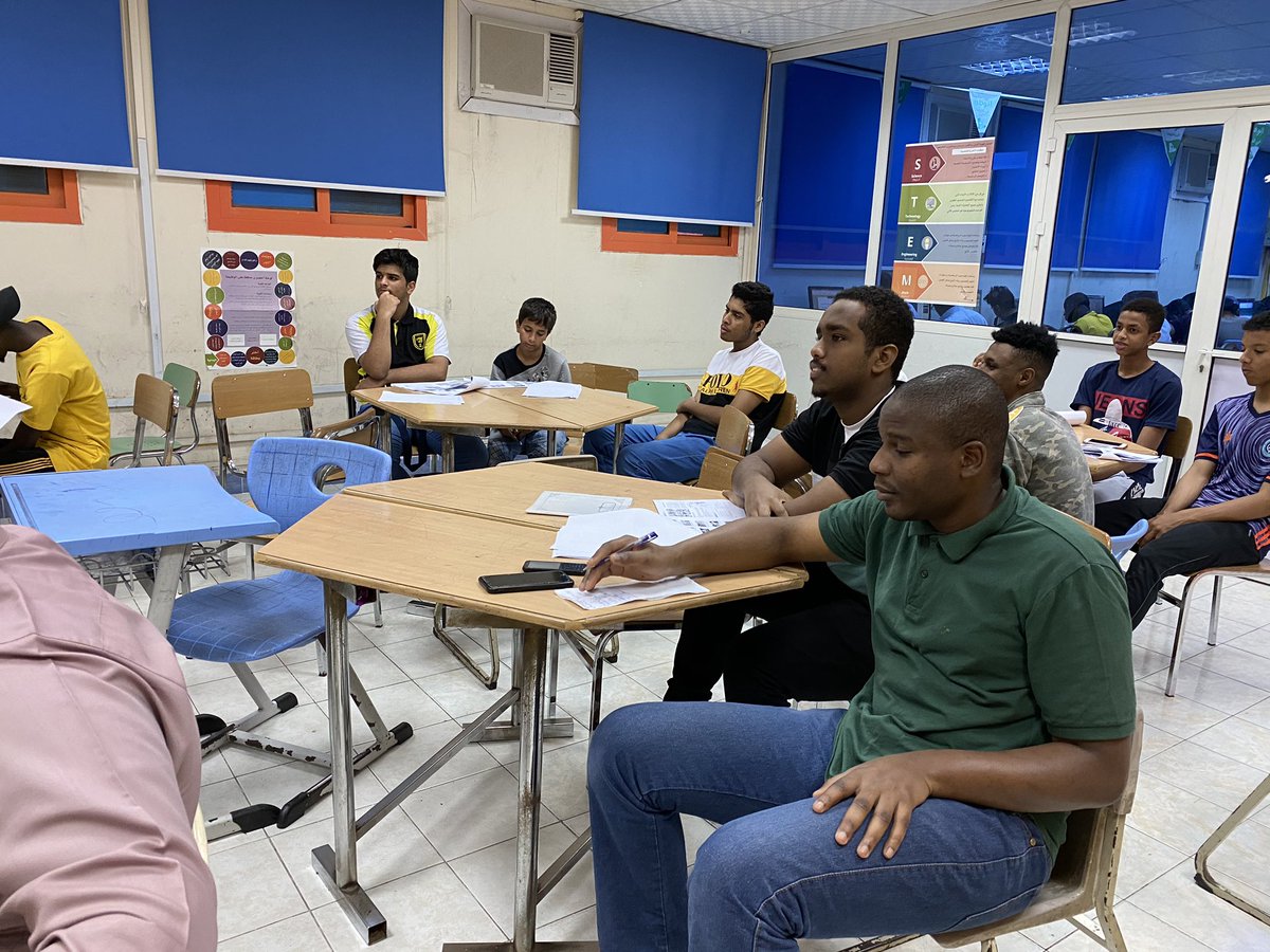 alhai_m_4's tweet photo. استمرارية دورة اللغة الانجليزية مع المتميز 
أ/ حسن البركاتي

@JeddahEducation
 @elderedu1  
 #التعليم_المستمر
 #التعليم_المستمر_بجدة
 #��عليم_الكبار
 #تعليم_الكبار_بجدة
 #تعليم_جده
@khulaisedu
@Media_M_E https://t.co/OCY1SnMQk7