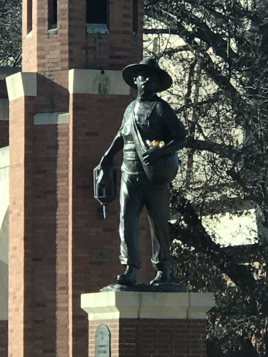 The seed sower’s satchel has been filled with single serving peach cups. 🍑😂 #Sooners