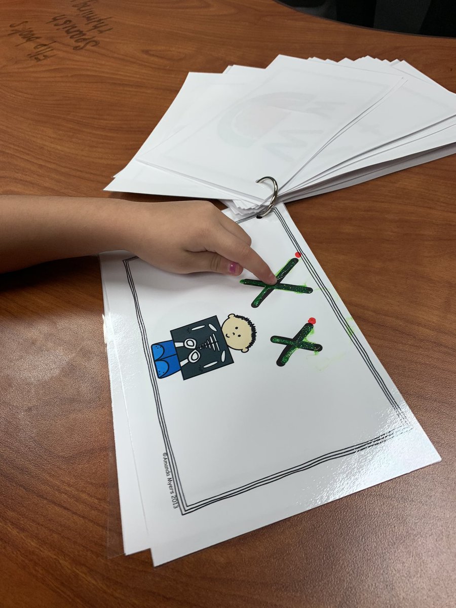 MES_Coach's tweet photo. Tracing letters with puff paint to provide extra sensory feedback for these hardworking kinders! #UltimateLearningExperience #NSFGR #CobbEarlyLearning @MabletonES @AMMorris123 https://t.co/Y0UVdEksUw