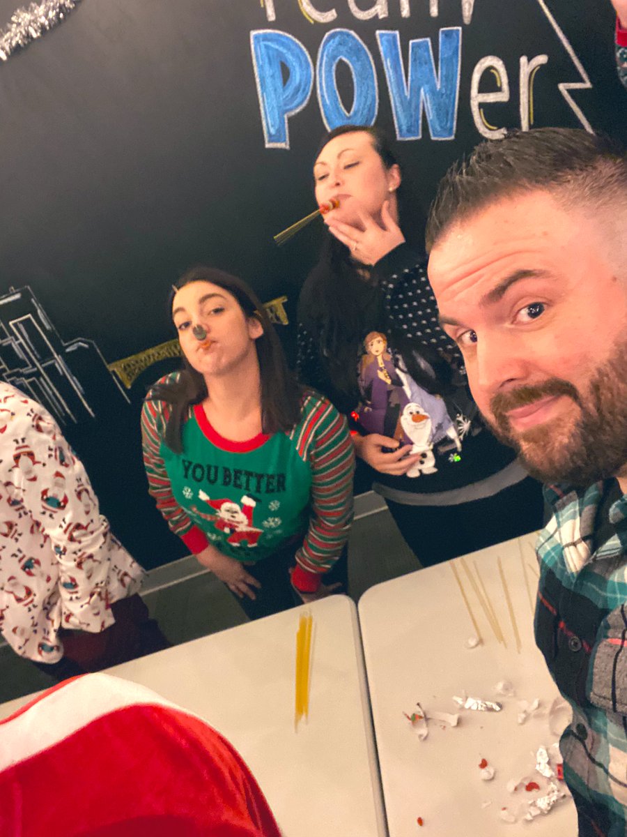 .<a href="/chelsk87/">Chelsie Alexandroff</a> and <a href="/PainterCandace/">Candace Painter</a> slingin spaghetti and life savers at the #TeamPOWer holiday party 😂 🎄 🎉 #LifeatATT #XmasGames