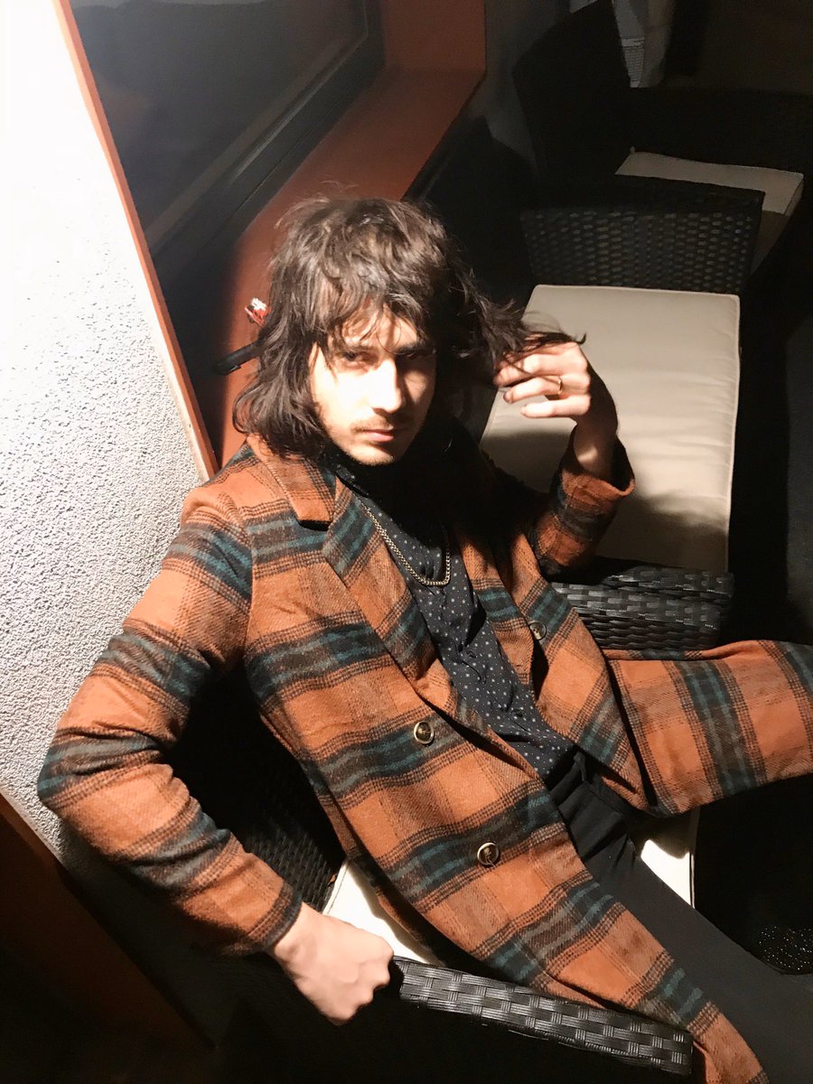 ~💥TONIGHT💥~ people of New York, me and the band play Berlin, 8pm doors, <a href="/wooingband/">wooingband</a> at 8:30pm + us at 9:15pm. Filming the thing so get camera ready. Get your tickets literally right now so you don’t miss if it sells out at the door. vladholiday.com/shows