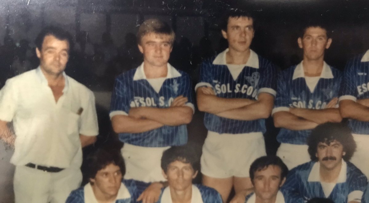 El CD Écija Ciudad Del Sol lamenta profundamente el fallecimiento de “El Lana”, gran aficionado al fútbol ecijano y socio del Écija Balompié. Enviamos nuestras condolencias a su familia y amigos D.E.P.